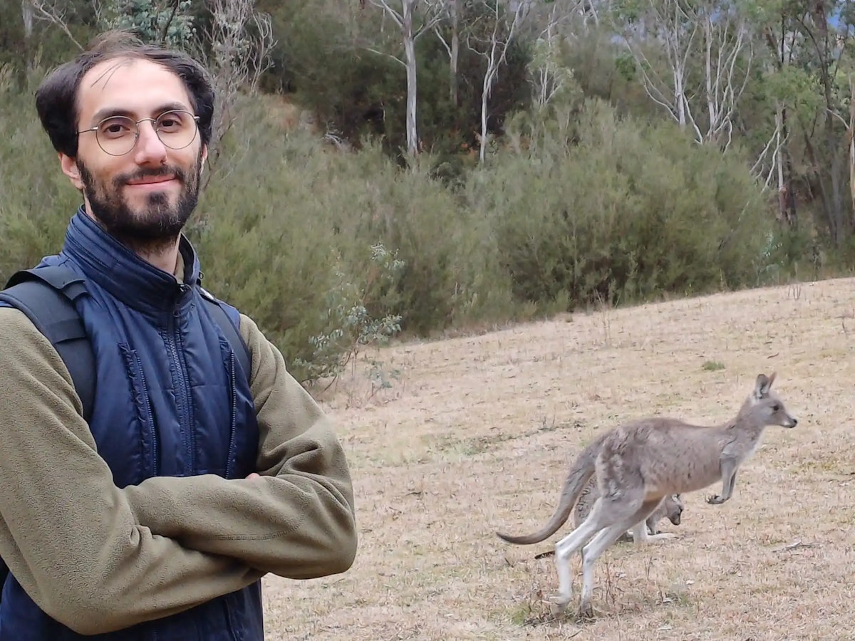 Enrico Mattia Salonia in Australia with a Kangaroo